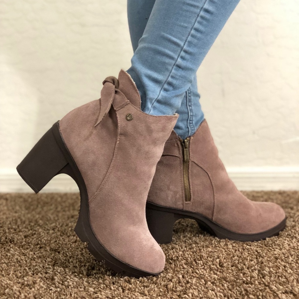 Sold!!!!! Bear Paw Eden booties sold !!!